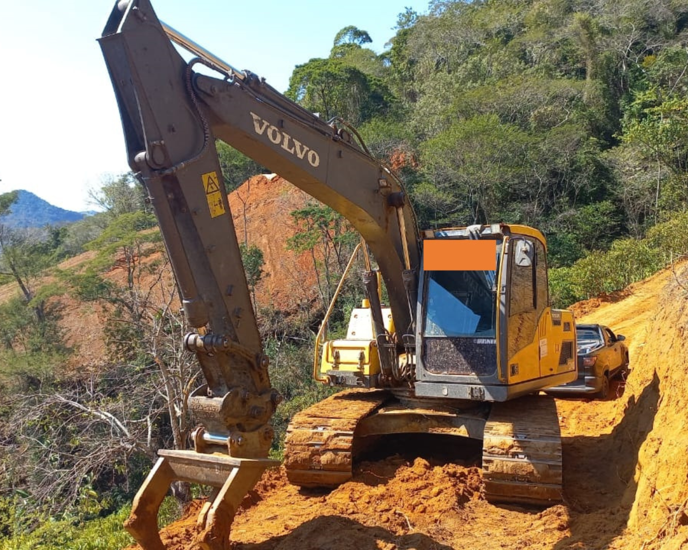 SEMINOVA Escavadeira de Esteiras Volvo EC140DL